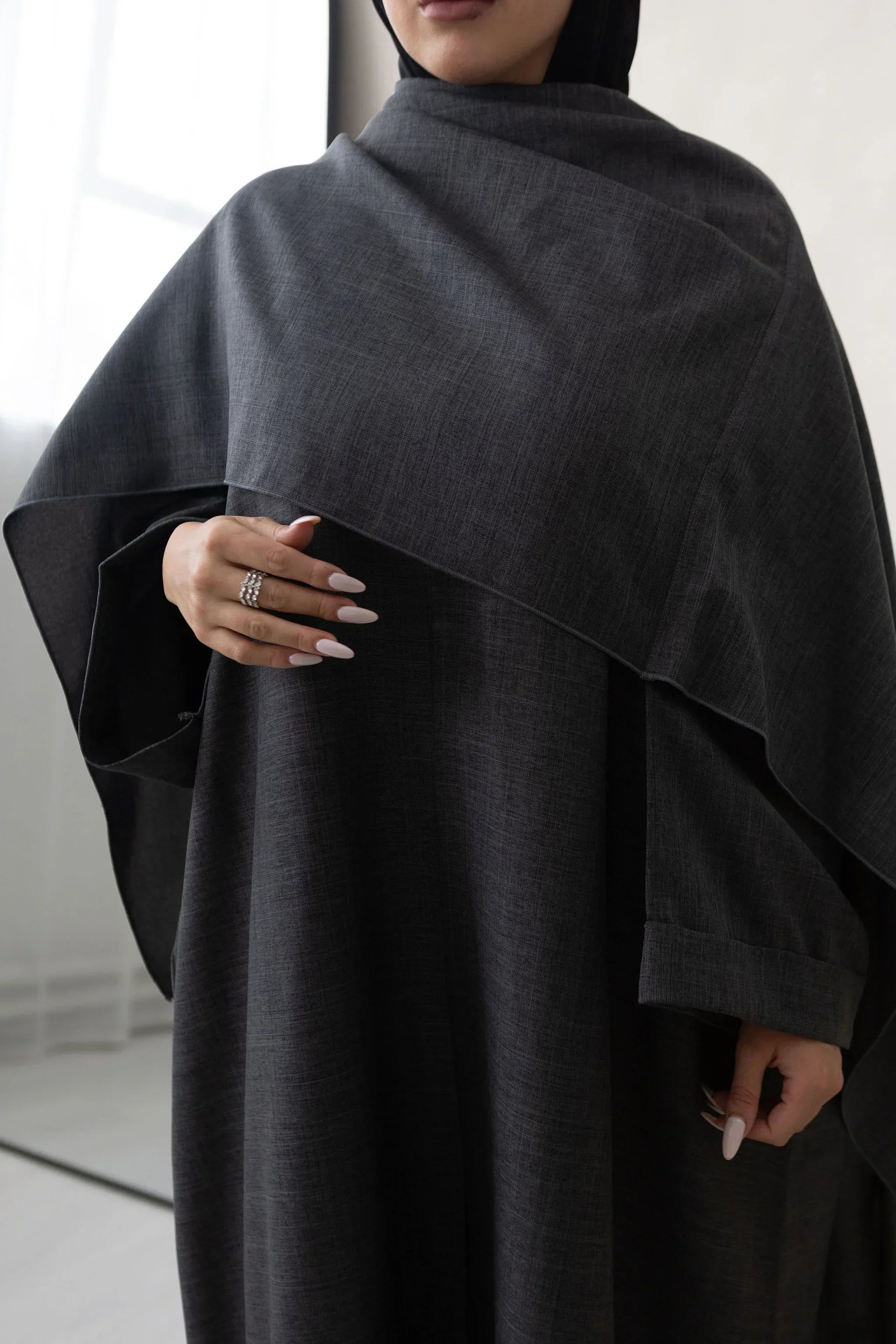 KAPE ABAYA - CLOSED - ABAYAAROOM™