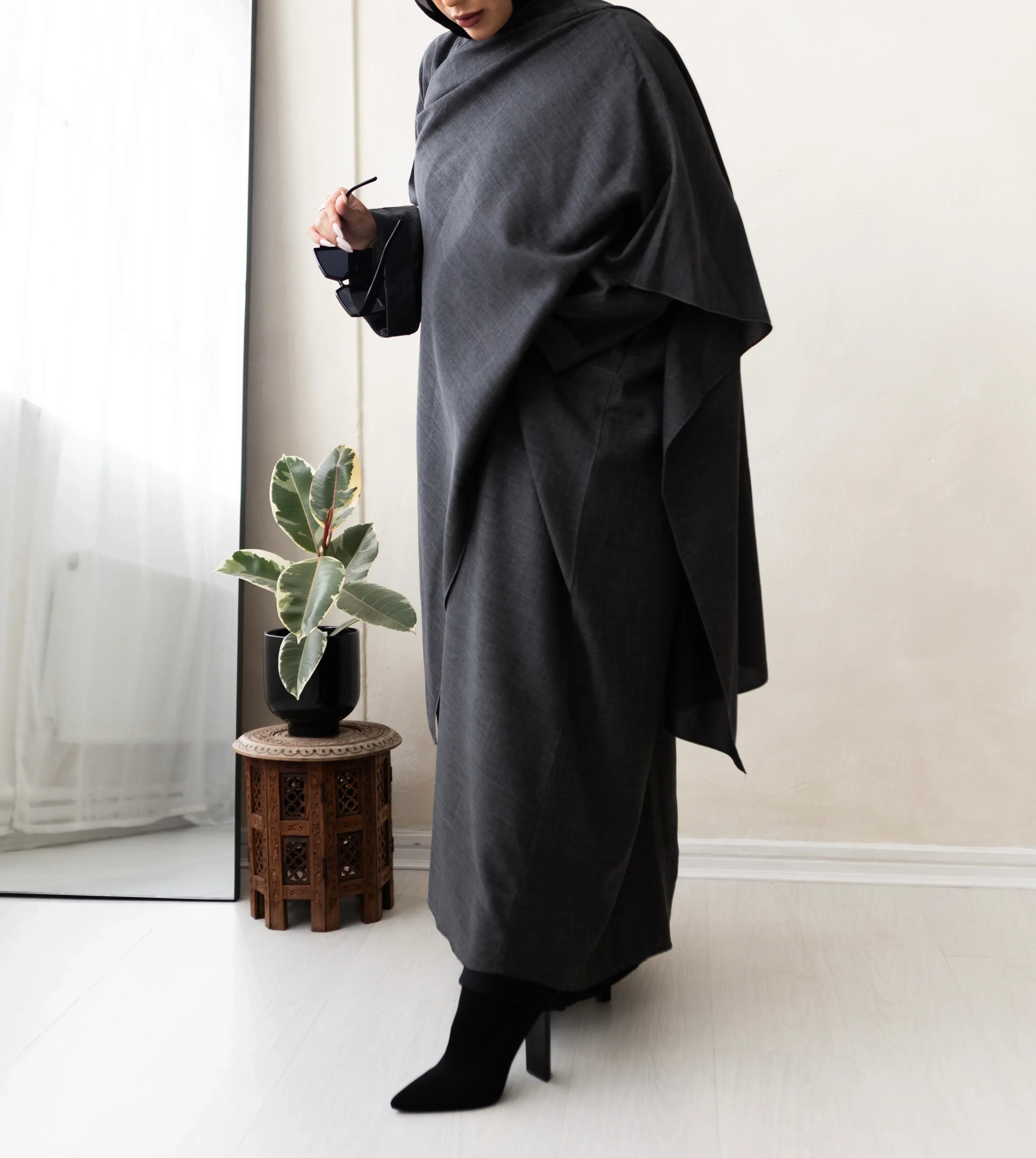 KAPE ABAYA - CLOSED - ABAYAAROOM™