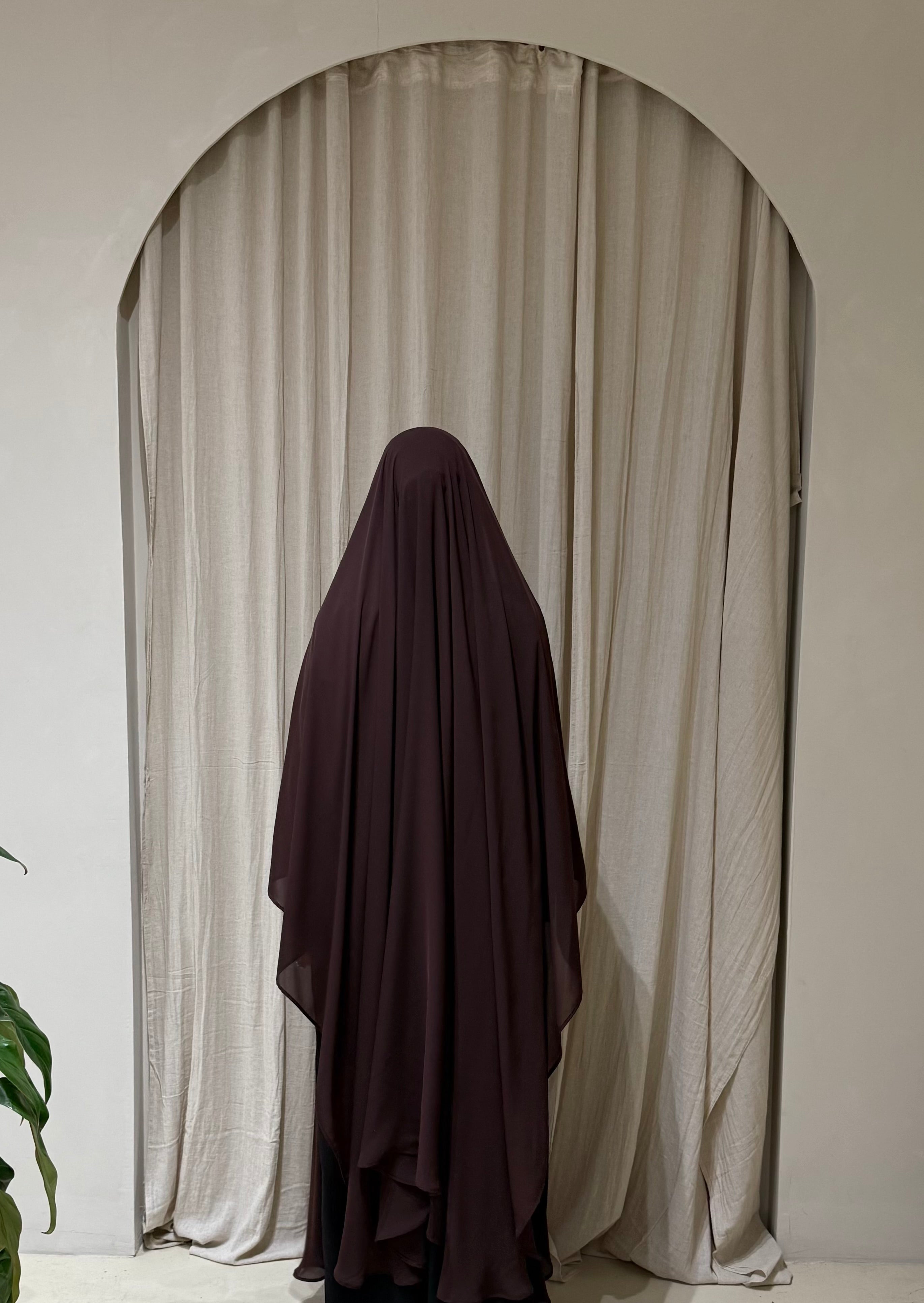 MAHOGANY KHIMAR