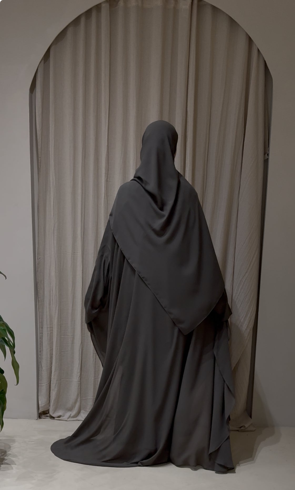 KHAKI KHIMAR