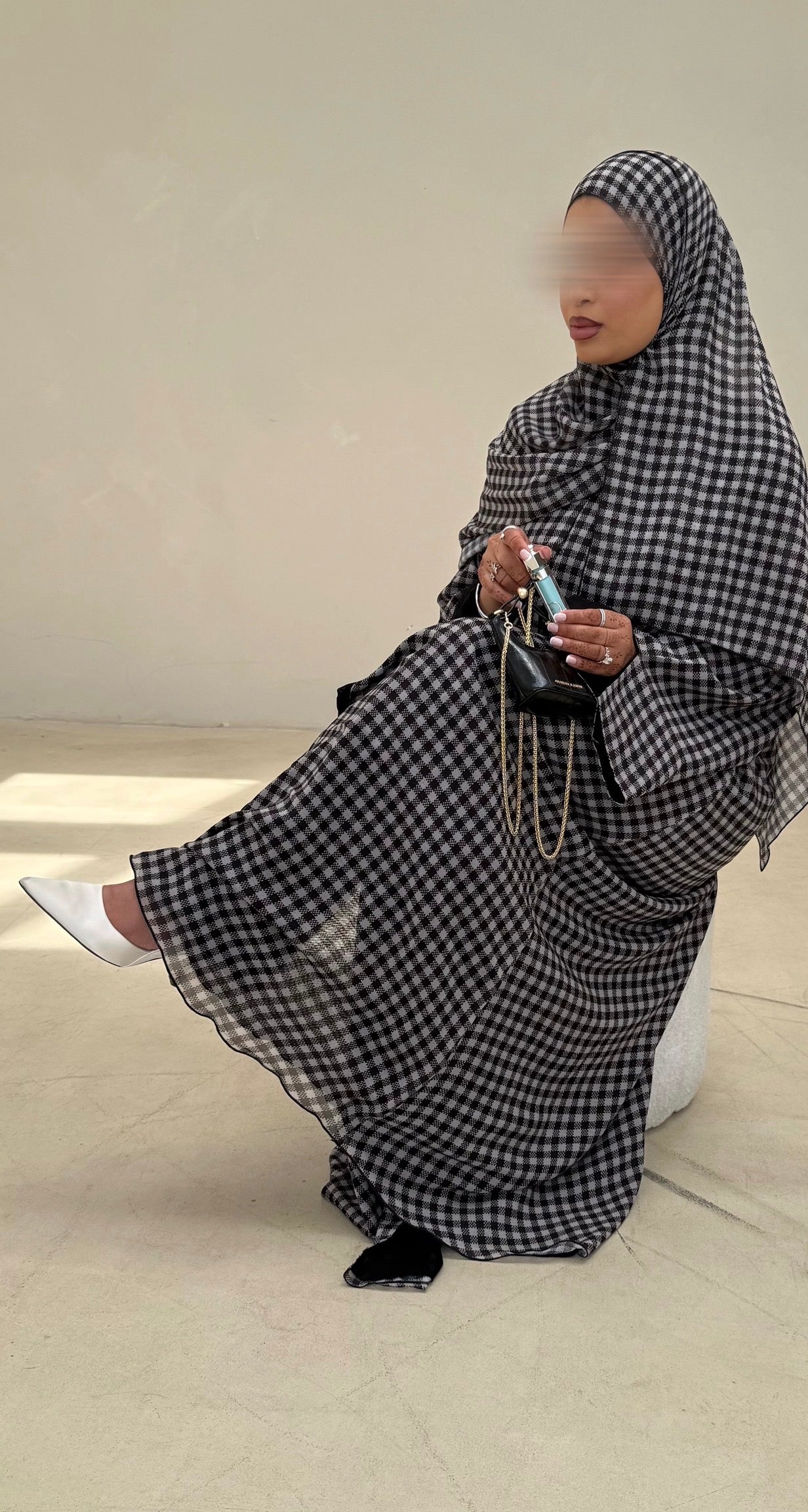 CHECKERED- BLACK & OFF WHITE