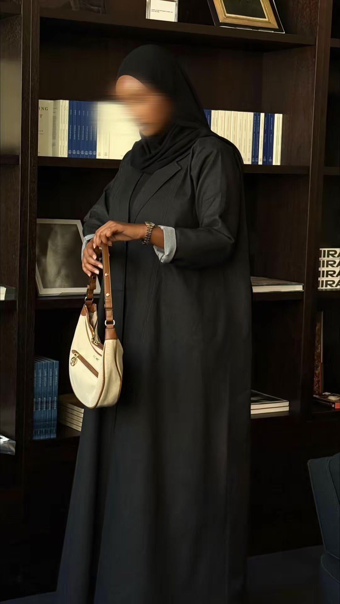 CE17C4E4-C9D8-46A9-9A3B-FB253A541724 - ABAYAAROOM™