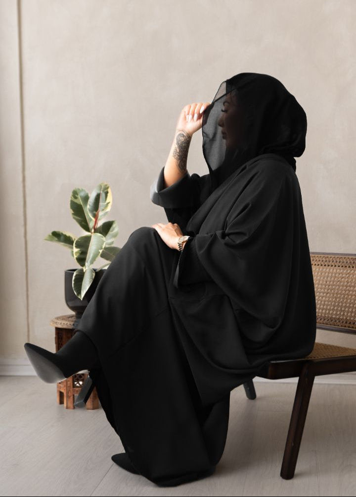 ATTARI BLACK
