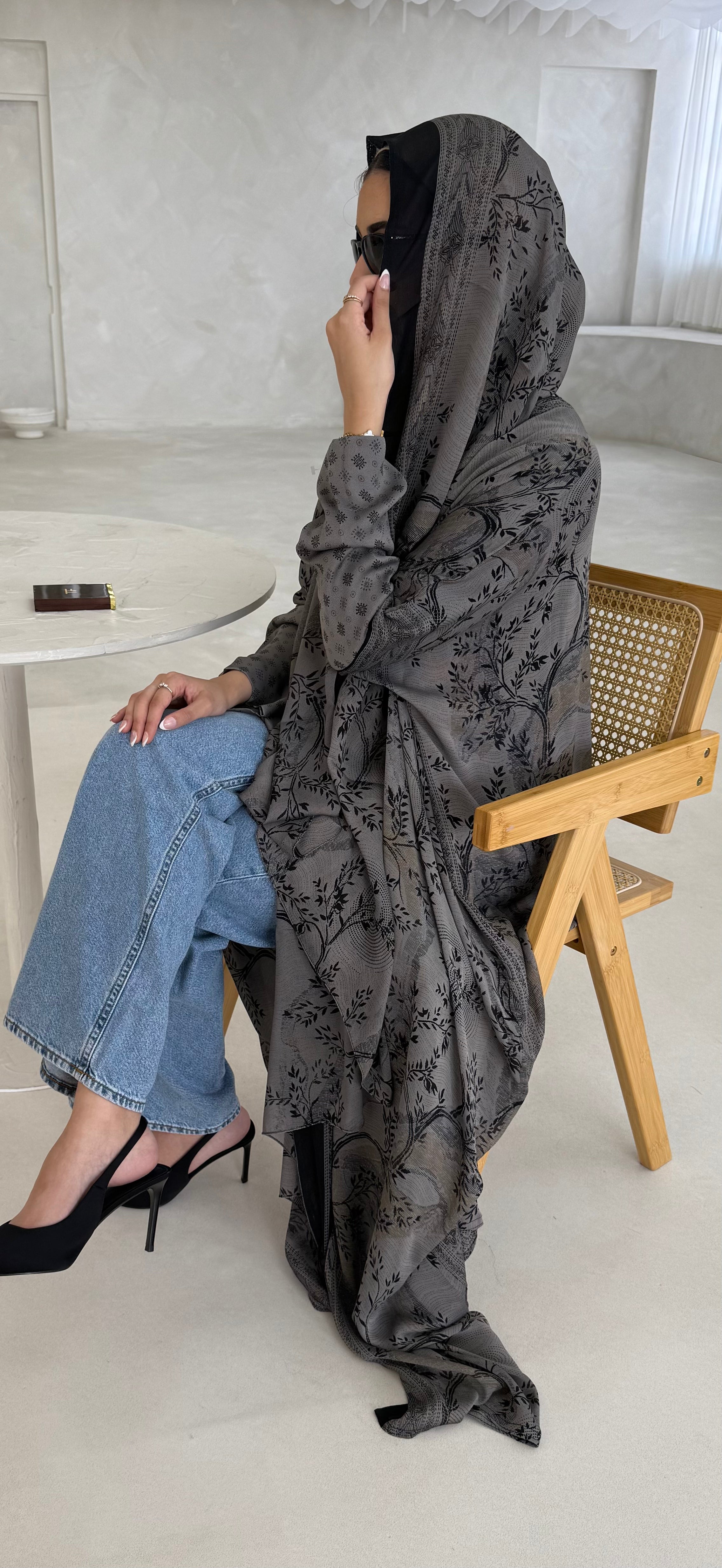 SILK PRINT GREY